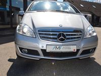Usata Mercedes A200 136 CV (100 kW) 2011 Argento Berlina