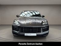 Gebraucht Porsche Cayenne 470 PS (345 kW) 2024 Grau SUV