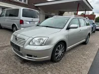 Gebraucht Toyota Avensis Sol 129 PS (94 kW) 2004 Silber Kombi
