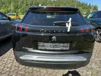 Gebraucht Peugeot e-2008 Allure 100 kW (136 PS) 2022 Noir perla nera SUV