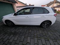 Gebraucht Hyundai i30 159 PS (116 kW) 2021 Weiß Limousine