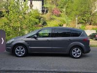 Gebraucht Ford S-MAX Titanium 140 PS (102 kW) 2014 Braun Van / Kleinbus
