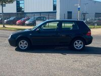 Gebraucht VW Golf IV Basis 75 PS (55 kW) 2003 Schwarz Limousine