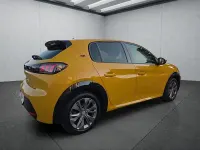 Gebraucht Peugeot e-208 Allure 100 kW (136 PS) 2020 Gelb Kleinwagen
