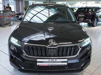 Neu Skoda Karoq Selection 150 PS (110 kW) 2025 Blackmagicperleffekt SUV