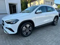 Gebraucht Mercedes GLA180 Progressive 136 PS (100 kW) 2025 Weiß SUV