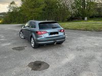 gebraucht Audi A3 Sportback 1.6 TDI Ambiente Ambiente