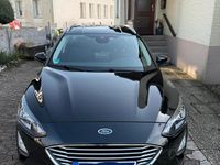 Gebraucht Ford Focus Cool & Connect 102 PS (75 kW) 2021 Schwarz Kombi