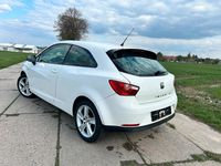Używany Seat Ibiza 86 KM (63 kW) 2012 Biały Hatchback