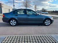Gebraucht BMW 318 143 PS (105 kW) 2002 Grau Limousine