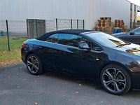 Gebraucht Opel Cascada 170 PS (125 kW) 2015 Schwarz Cabrio