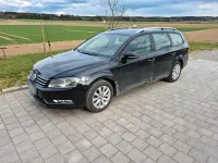 Gebraucht VW Passat 140 PS (102 kW) 2011 Schwarz Kombi