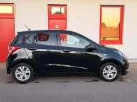 Gebraucht Hyundai i10 67 PS (49 kW) 2014 Schwarz Kleinwagen