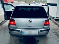 Gebraucht VW Golf IV 101 PS (74 kW) 2002 Grau Kleinwagen