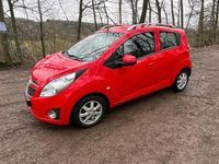 Gebraucht Chevrolet Spark 82 PS (60 kW) 2012 Rot Kleinwagen