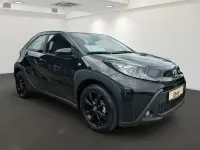 Gebraucht Toyota Aygo X X-play 72 PS (52 kW) 2024 Schwarz SUV