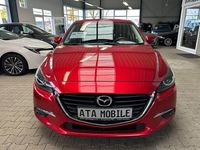 Gebraucht Mazda 3 Exclusive-Line 120 PS (88 kW) 2018 Rot Limousine