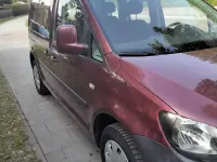 Gebraucht VW Caddy Trendline 86 PS (63 kW) 2011 Rot Van / Kleinbus