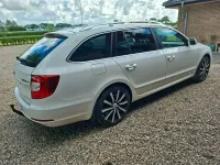 Gebraucht Skoda Superb Elegance 170 PS (125 kW) 2014 Weiß Kombi