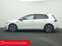 Gebraucht VW Golf VIII R-line 150 PS (110 kW) 2024 Weiss Limousine