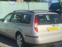 Gebraucht Ford Mondeo Trend 116 PS (85 kW) 2005 Silber Limousine