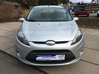 Gebraucht Ford Fiesta Trend 82 PS (60 kW) 2010 Silber Kleinwagen