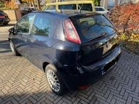 Gebraucht Fiat Punto Pop 69 PS (50 kW) 2014 Blau Limousine