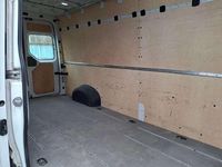 Gebraucht VW Crafter 140 PS (102 kW) 2022 Candyweiß Van