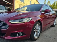 Gebraucht Ford Mondeo Titanium 160 PS (117 kW) 2016 Rubyrot (metallic) Limousine