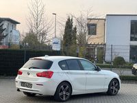 Gebraucht BMW 120 Sport Line 184 PS (135 kW) 2018 Weiß Kleinwagen