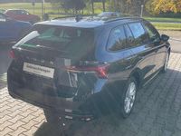 Neu Skoda Octavia Selection 150 PS (110 kW) 2025 Black magic perleffekt Kombi