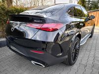 Gebraucht Mercedes GLC300 258 PS (189 kW) 2024 Schwarz Coupé