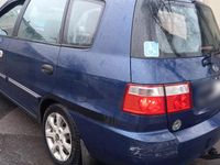 Gebraucht Kia Carens 126 PS (92 kW) 2004 Blau Van / Kleinbus