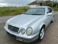 Gebraucht Mercedes CLK320 218 PS (160 kW) 1999 Silber Limousine