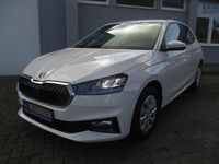 Neu Skoda Fabia 80 PS (58 kW) 2026 Weiß Limousine