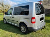 Second-hand VW Caddy 105 CP (77 kW) 2009 Argintiu Monovolum