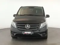 Gebraucht Mercedes Vito 190 PS (139 kW) 2024 Obsidianschwarz Van