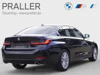 Gebraucht BMW 320 Sport Line 184 PS (135 kW) 2023 Saphirschwarz Limousine