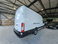 Gebraucht Ford Transit 131 PS (96 kW) 2017 Weiß Van / Kleinbus