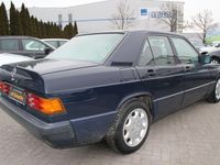 Gebraucht Mercedes 190 118 PS (86 kW) 1990 Blau Limousine