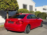 Gebraucht BMW 230 Sport Line 252 PS (185 kW) 2017 Rot Coupé