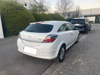 Gebraucht Opel Astra GTC 116 PS (85 kW) 2009 Weiß Limousine