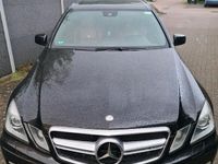 gebraucht Mercedes E63 AMG Lim.Panorama,Massage,Spezial Ed.