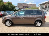Gebraucht VW Touran Comfortline 150 PS (110 kW) 2010 Braun Van / Kleinbus