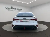Gebraucht Audi RS3 Ambiente 400 PS (294 kW) 2024 Arkonaweiß Limousine