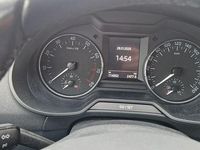 Gebraucht Skoda Octavia Ambition 140 PS (102 kW) 2014 Silber Kombi