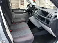 Gebraucht VW Transporter 150 PS (110 kW) 2018 Silber Van