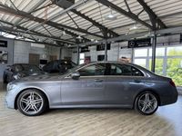 Gebraucht Mercedes E220 AMG line 194 PS (142 kW) 2018 Selenitgrau Limousine