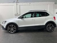 Gebraucht VW Polo Cross 90 PS (66 kW) 2013 Oryxweiss Kleinwagen