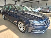 Gebraucht VW Passat Highline 177 PS (130 kW) 2013 Blau Kombi